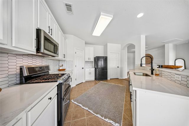 738 Bent Wood PL, Round Rock, TX 78665