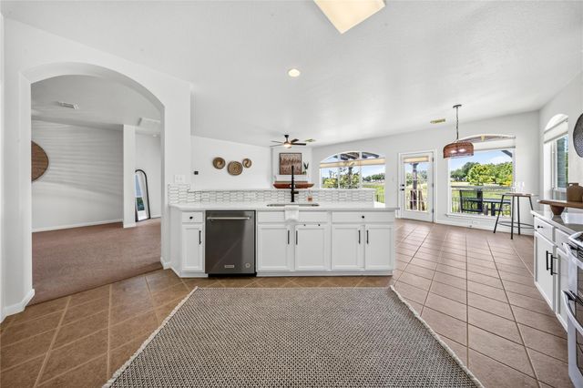 738 Bent Wood PL, Round Rock, TX 78665