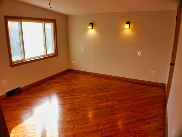 1337 Ogden Avenue, Western Springs, IL 60558