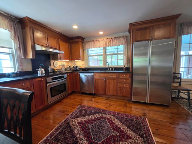 54 Main Street, Grafton, VT 05146