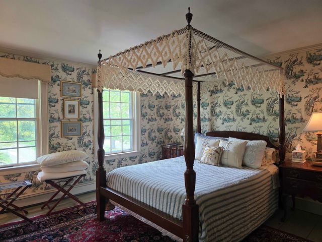 54 Main Street, Grafton, VT 05146