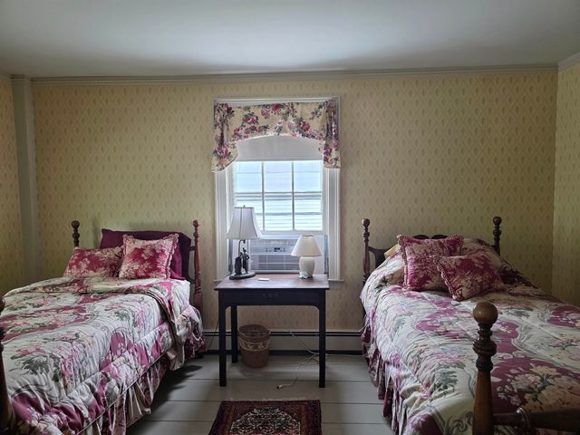 54 Main Street, Grafton, VT 05146