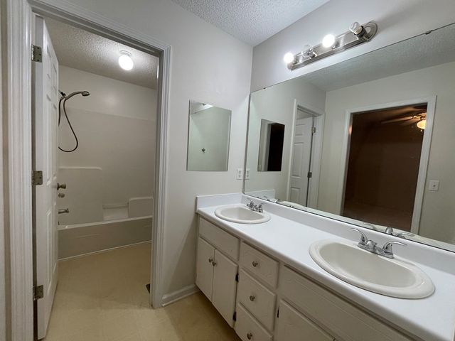 170 Commons Dr, Enterprise, AL 36330