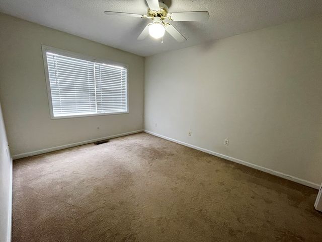 170 Commons Dr, Enterprise, AL 36330