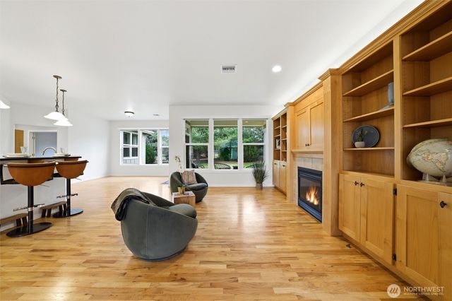 711 SE Swainson Lane, College Place, WA 99324