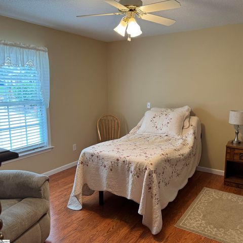 1101 Piedmont Park Road, Taylors, SC 29687