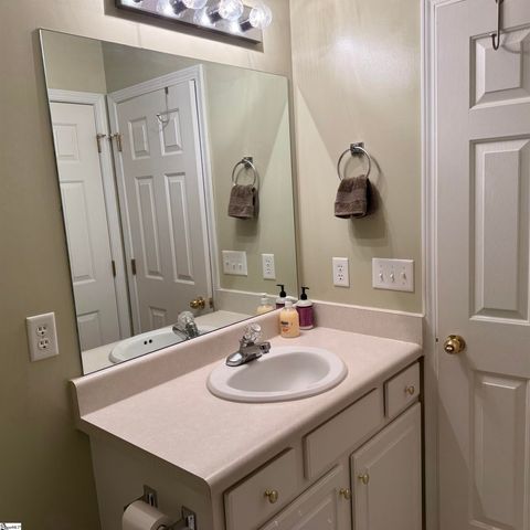 1101 Piedmont Park Road, Taylors, SC 29687