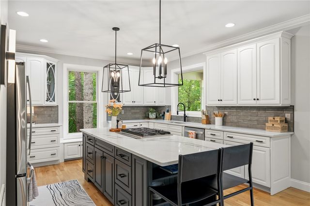 123 Pineridge Pointe Drive, Seneca, SC 29672