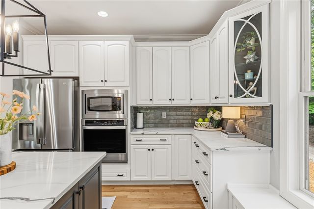 123 Pineridge Pointe Drive, Seneca, SC 29672