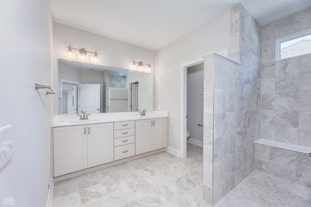 7066 Shenandoah Street, Zionsville, IN 46077