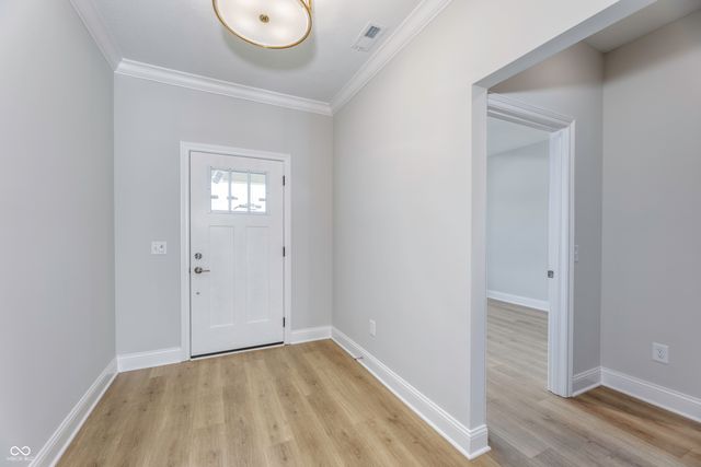 7066 Shenandoah Street, Zionsville, IN 46077