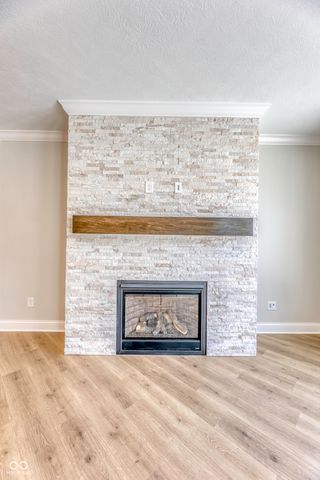 7066 Shenandoah Street, Zionsville, IN 46077