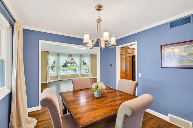 7113 Farmington Way, Madison, WI 53717