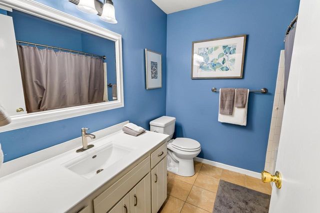 7113 Farmington Way, Madison, WI 53717