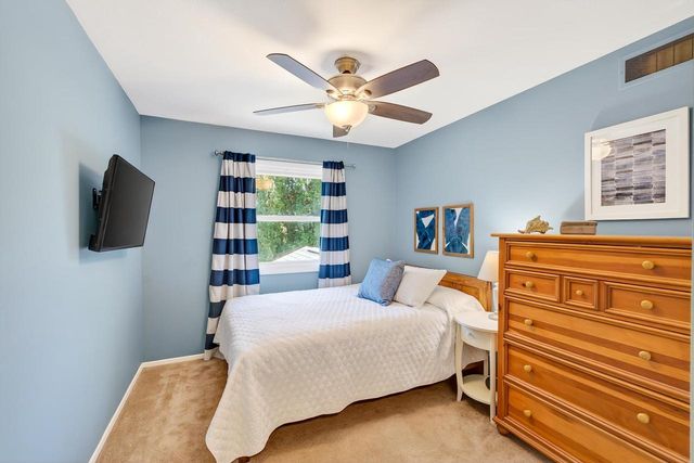 7113 Farmington Way, Madison, WI 53717