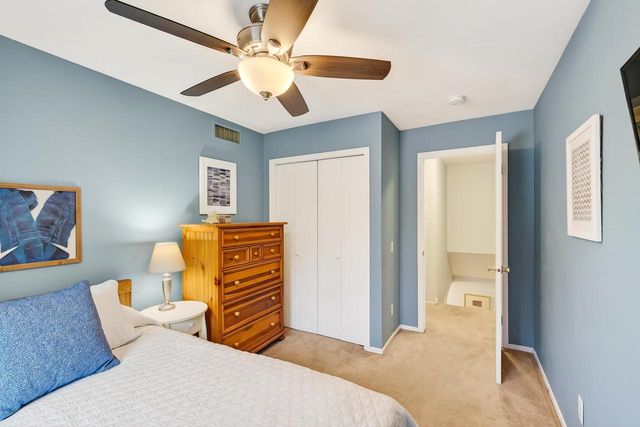 7113 Farmington Way, Madison, WI 53717