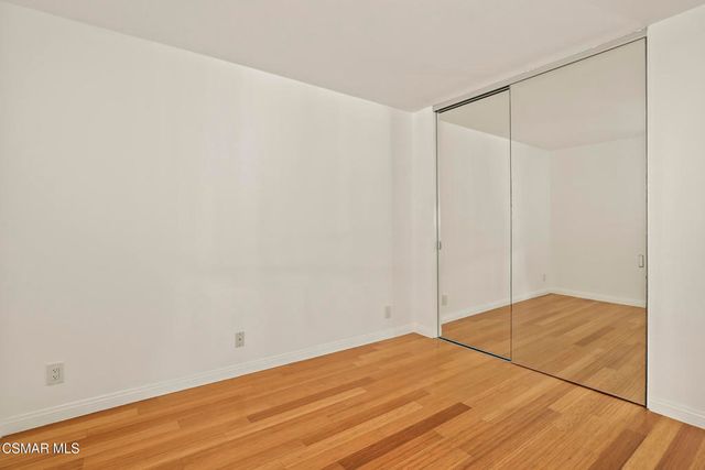 7826 Topanga Canyon Boulevard 103, Canoga Park, CA 91304