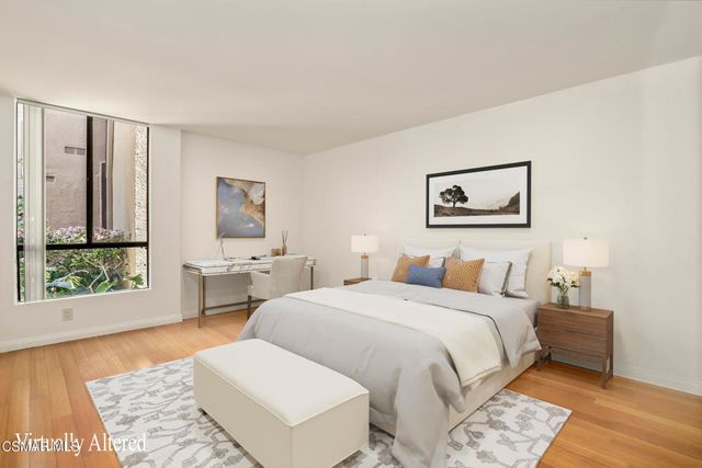 7826 Topanga Canyon Boulevard 103, Canoga Park, CA 91304