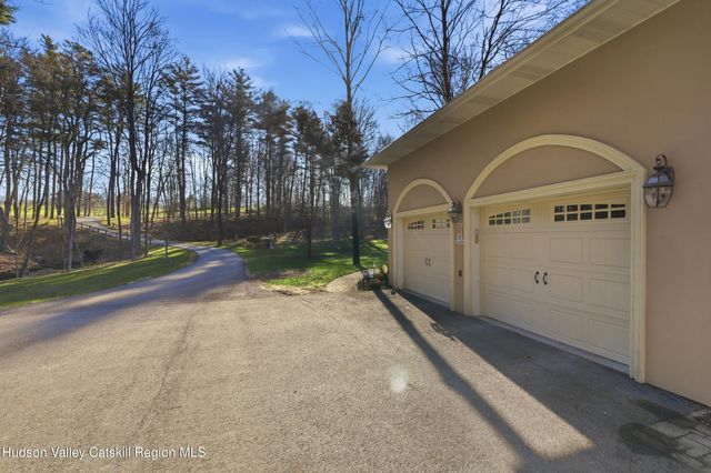 568 Sand Hill Road, Gardiner, NY 12525