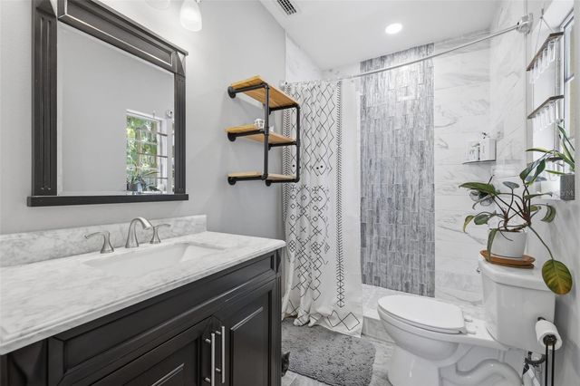 1709 NE LAMBRIGHT STREET, Tampa, FL 33610