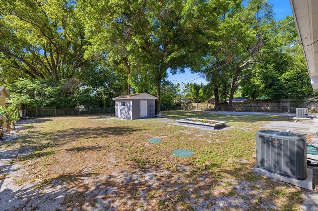 1709 NE LAMBRIGHT STREET, Tampa, FL 33610