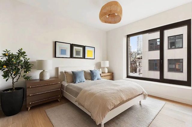428 W 19th St Apt 7D, New York City, NY 10011