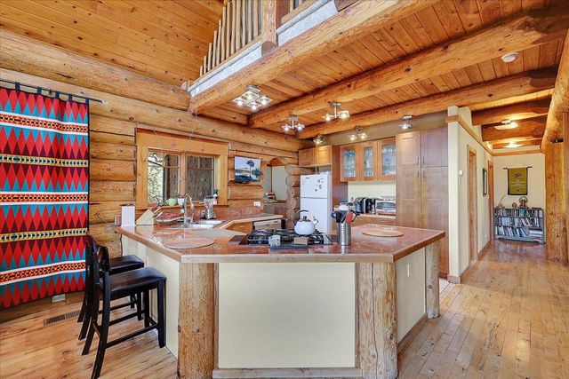 9844 Township Rd, Browns Valley, CA 95918