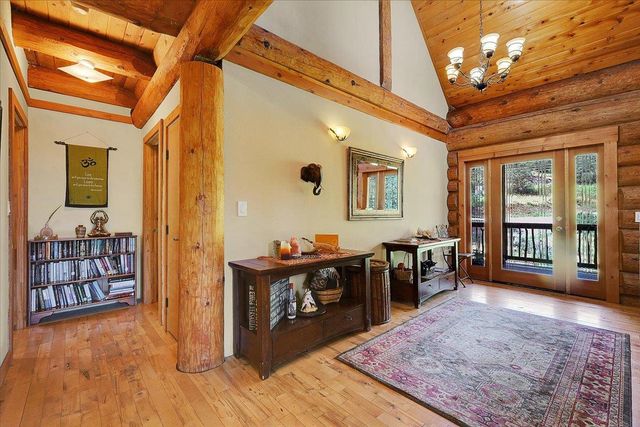 9844 Township Rd, Browns Valley, CA 95918