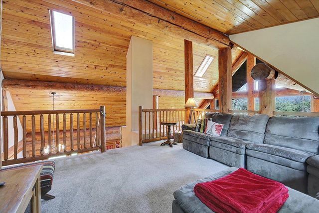 9844 Township Rd, Browns Valley, CA 95918