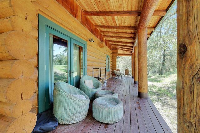 9844 Township Rd, Browns Valley, CA 95918