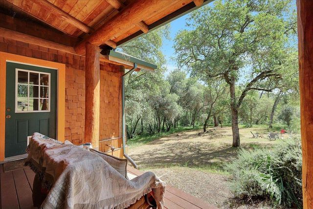 9844 Township Rd, Browns Valley, CA 95918