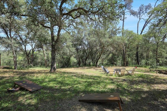 9844 Township Rd, Browns Valley, CA 95918