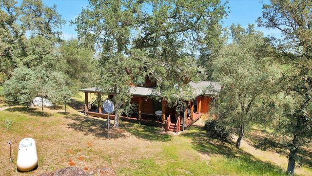 9844 Township Rd, Browns Valley, CA 95918