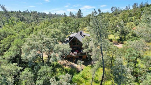 9844 Township Rd, Browns Valley, CA 95918