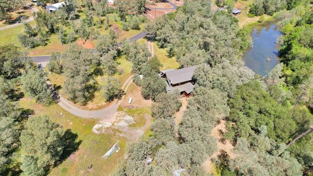 9844 Township Rd, Browns Valley, CA 95918