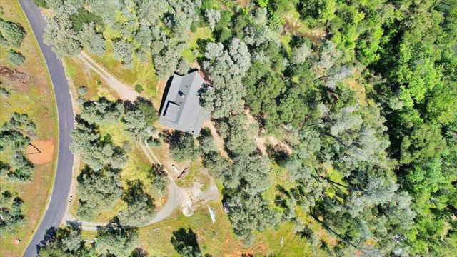 9844 Township Rd, Browns Valley, CA 95918