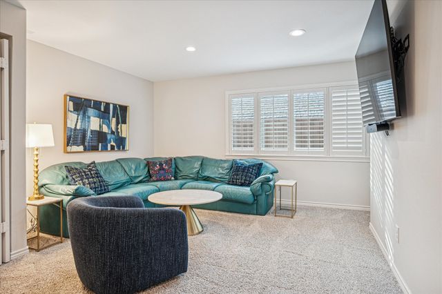 9545 Milltrail Drive, Dallas, TX 75238