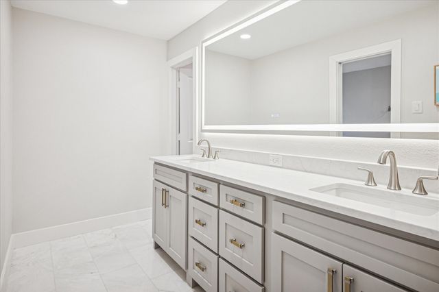 9545 Milltrail Drive, Dallas, TX 75238