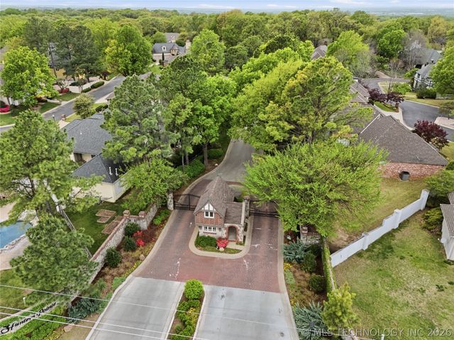 9712 S Sandusky Avenue, Tulsa, OK 74137
