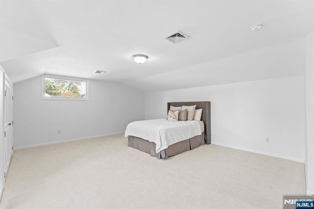 14 Congress Road, Emerson, NJ 07630