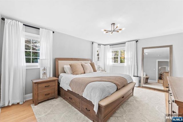 14 Congress Road, Emerson, NJ 07630