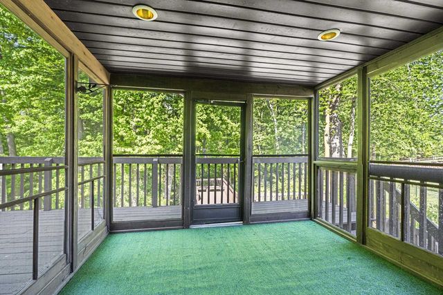 921 DIVOT PLACE, Green Bay, WI 54313
