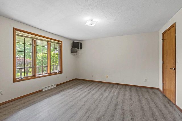 921 DIVOT PLACE, Green Bay, WI 54313