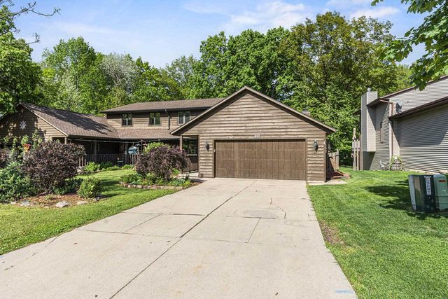 921 DIVOT PLACE, Green Bay, WI 54313