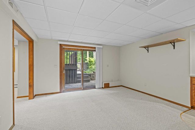 921 DIVOT PLACE, Green Bay, WI 54313