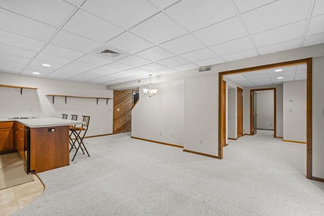 921 DIVOT PLACE, Green Bay, WI 54313