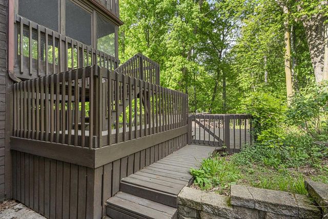 921 DIVOT PLACE, Green Bay, WI 54313