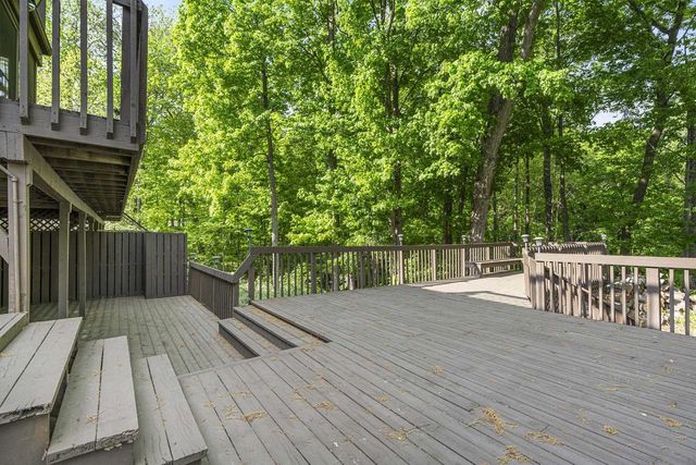 921 DIVOT PLACE, Green Bay, WI 54313