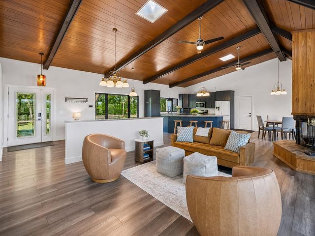 13180 Willandale Road, Rogers, MN 55374