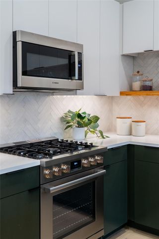 1216 Arcadia Ave 1, Austin, TX 78757